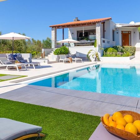 Villa Ampelaki - Premium Villa With Heated Pool Kounoupidhianá Esterno foto
