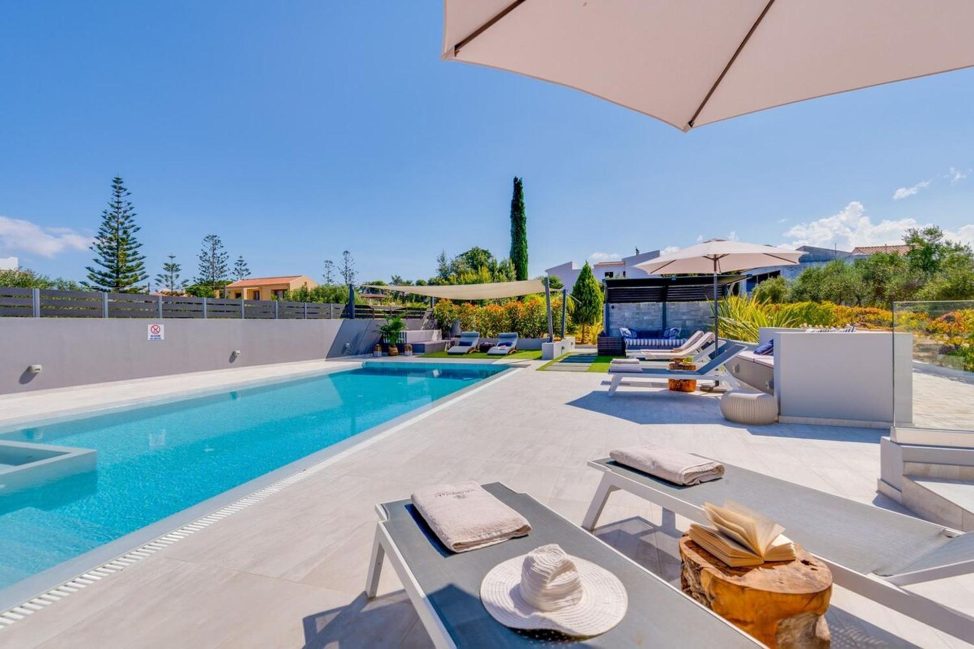 Villa Ampelaki - Premium Villa With Heated Pool Kounoupidhianá Esterno foto